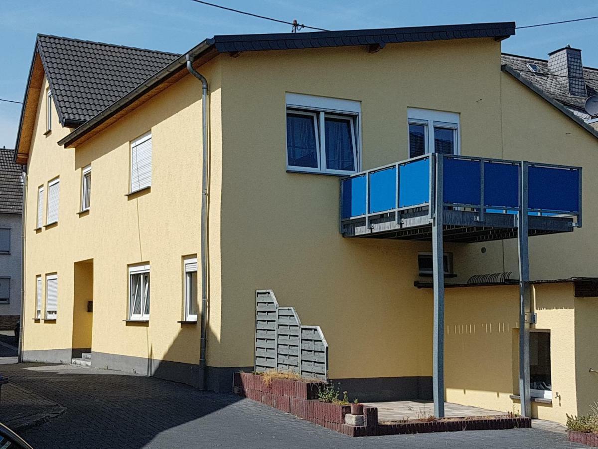Vulkanpark-Ferienwohnung Karibic Nickenich Eksteriør billede